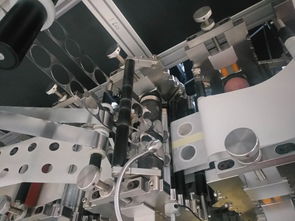 小牛全自動敷貼模切包裝一體機 一機成型，重塑敷貼器生產新標桿